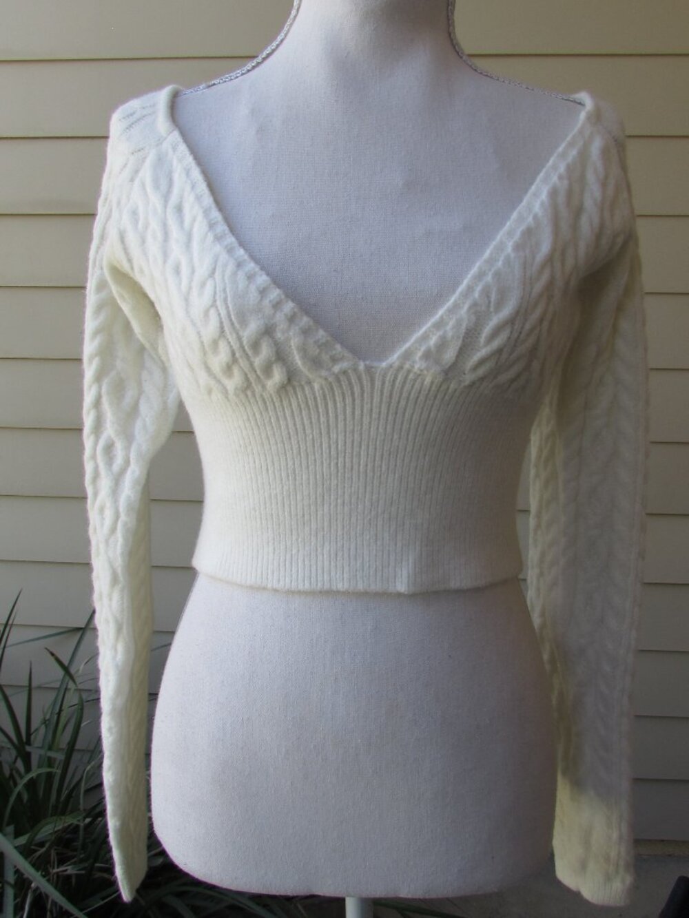 12TH Tribe White Crop Knit Sweater White V-Neck Open Back Tie Neck Size S